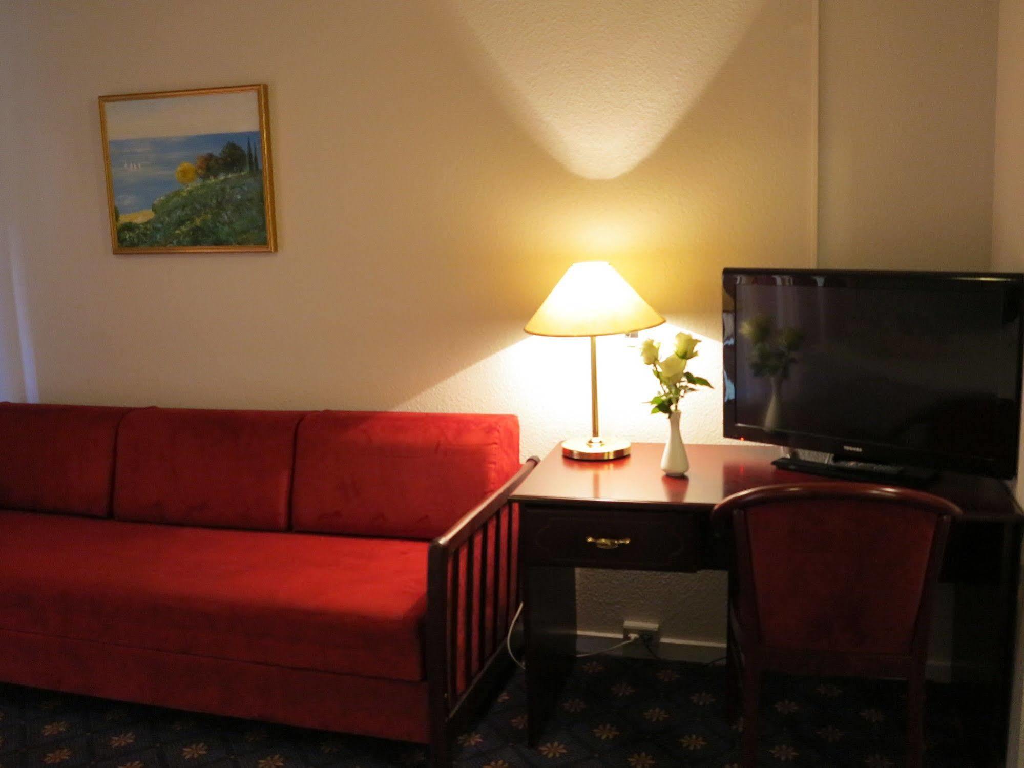 Hotel Sogarden Броруп Экстерьер фото